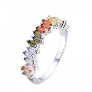 Anillo con cubic de diferentes tonalidades