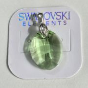 Dije de hoja verde cristales swarovsky