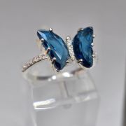 Anillo mariposa azul