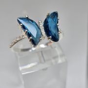 Anillo mariposa azul