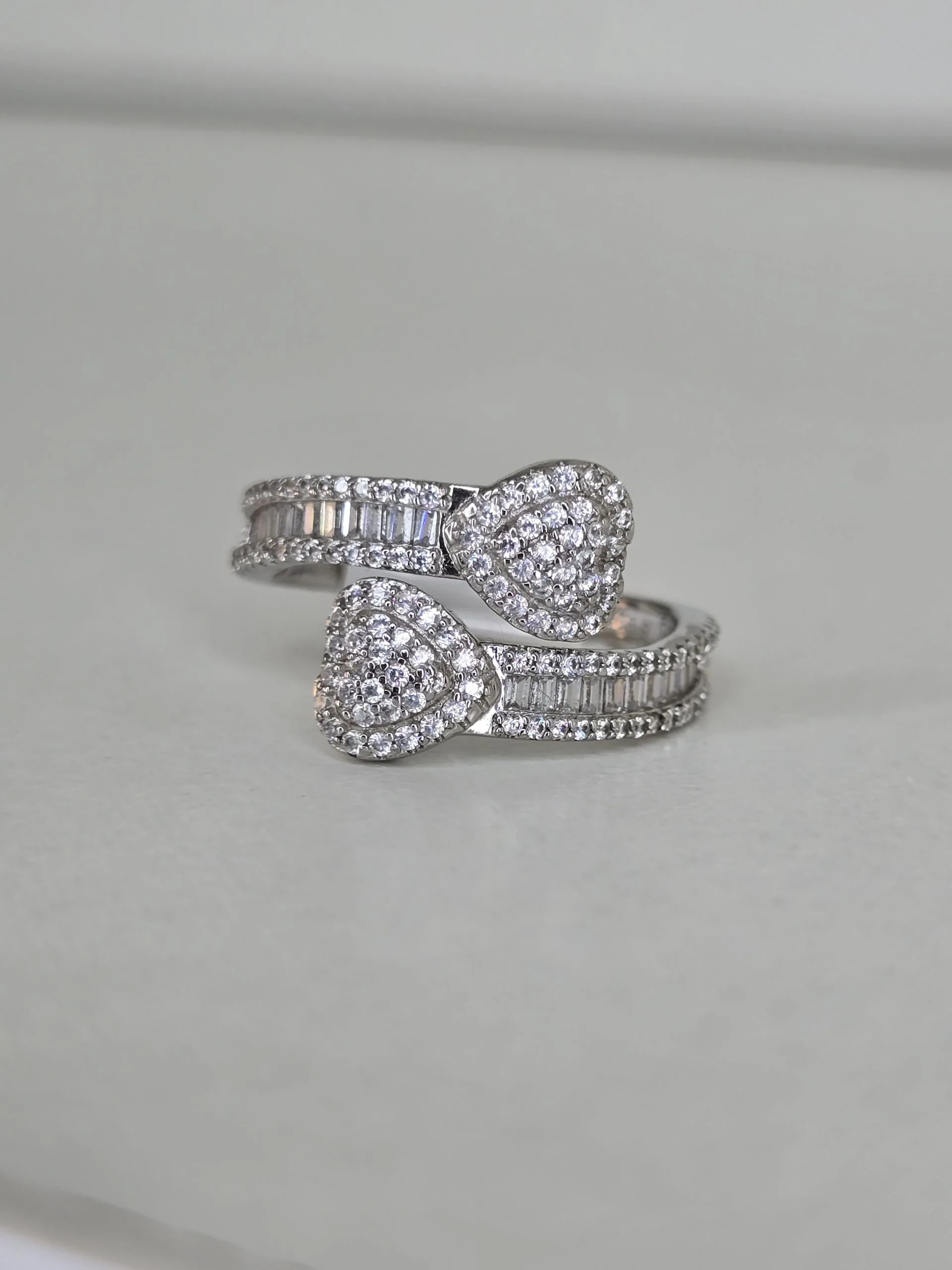 Anillo rodinado dos corazones