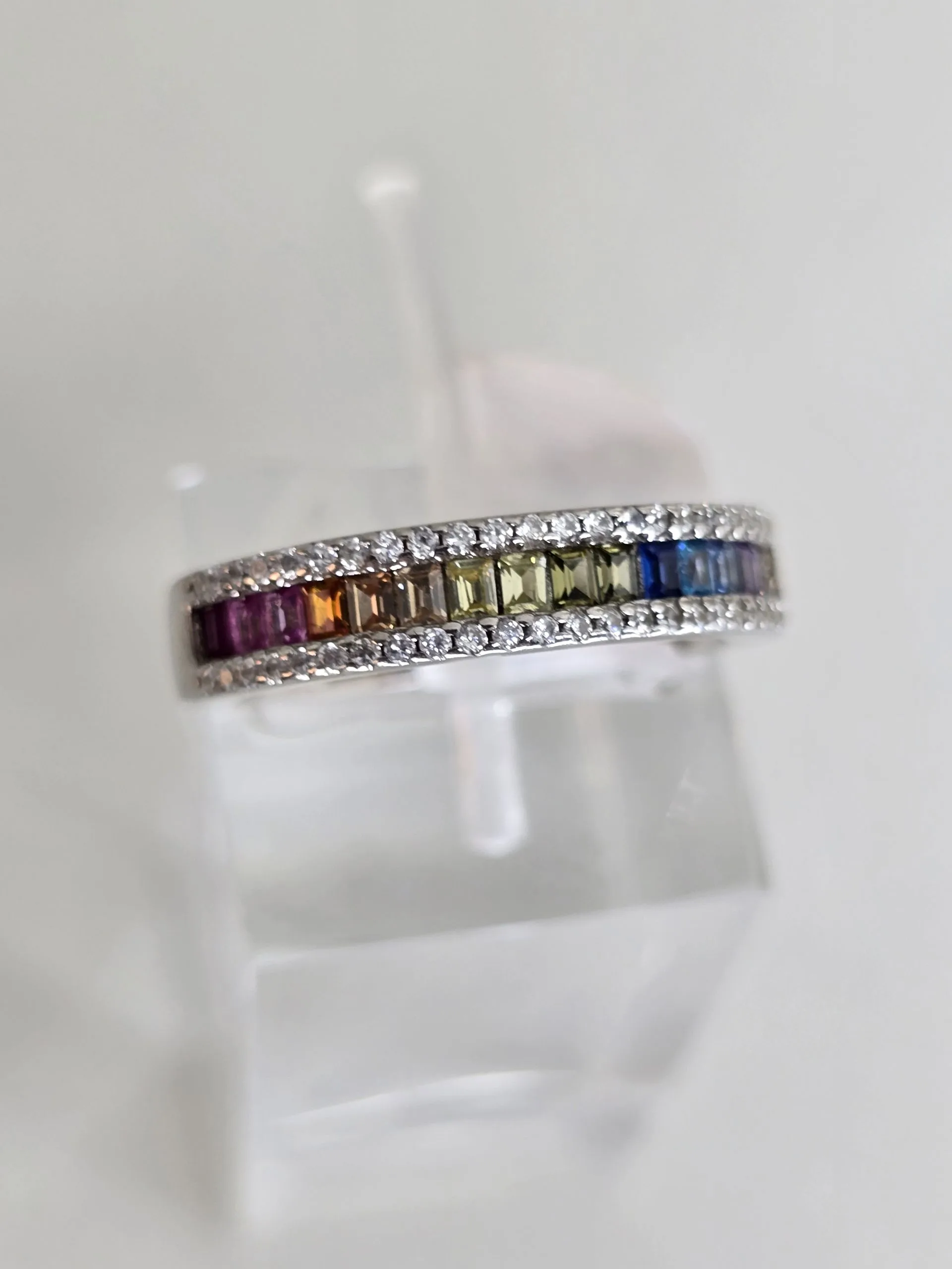 Anillo de colores plata rodinada, cubis colores