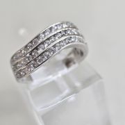 Anillo curvo triple cubics importado