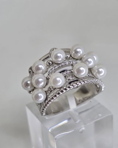 Anillo plata rodinada con perlas y cubics ancho