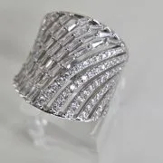 importante anillo con cubic microcubics importado