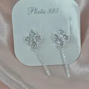 Aros alargados pasantes de flores