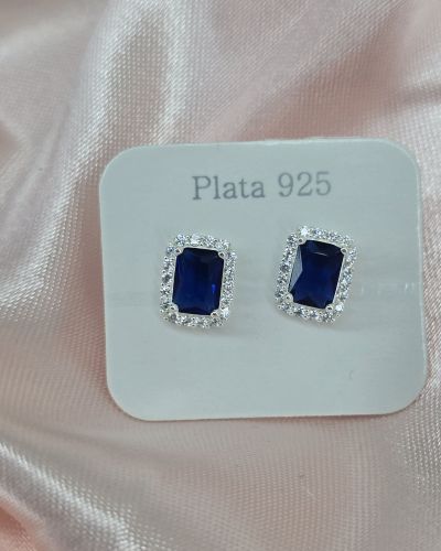 Aros cuadrados azules de cubics