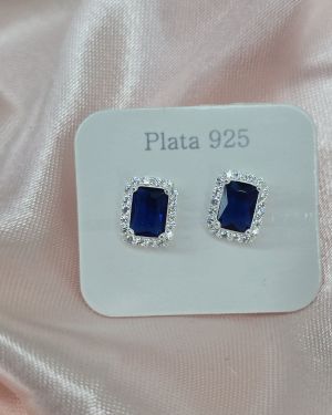 Aros cuadrados azules de cubics