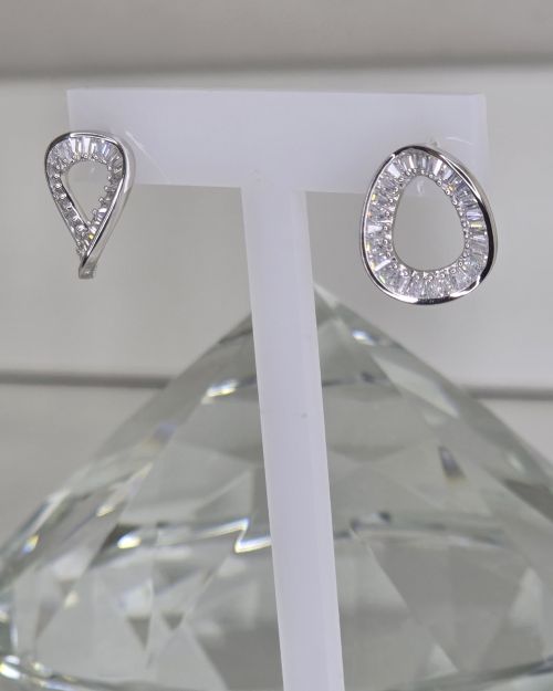 Aros calados pasantes plata rodinada cubics