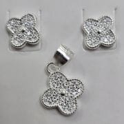 Conjunto de flor aros más dije Plata 925