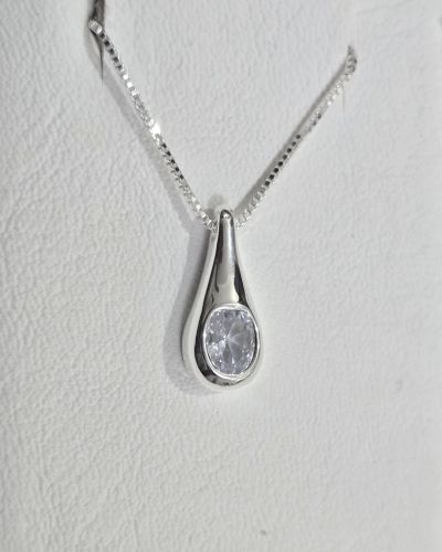 Cadena de plata con dije gota y punto luz