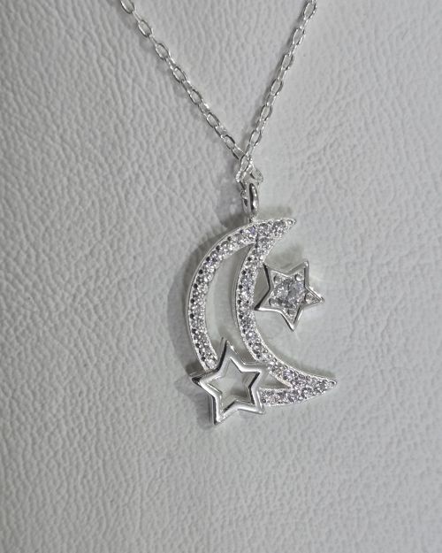 Cadena de plata con dije estrellas y luna