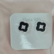 zarcillos de flor negros plata pasantes