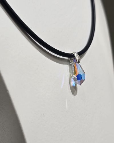Gargantilla de caucho con cristal ab swarovski
