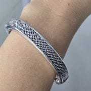 Esclava de plata inflada con electroformatura