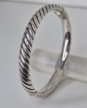 Esclava inflada de plata con trama rayas
