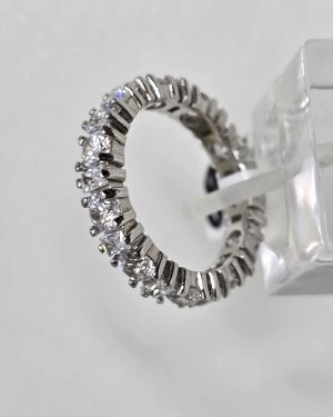 Anillo sinfin cristales de plata rodinada
