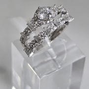Anillo doble, estilo cintillo sinfín. Dos piezas en una de Plata rodinada