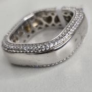 Anillo cuadrado plata rodinada, cristales pave arriba