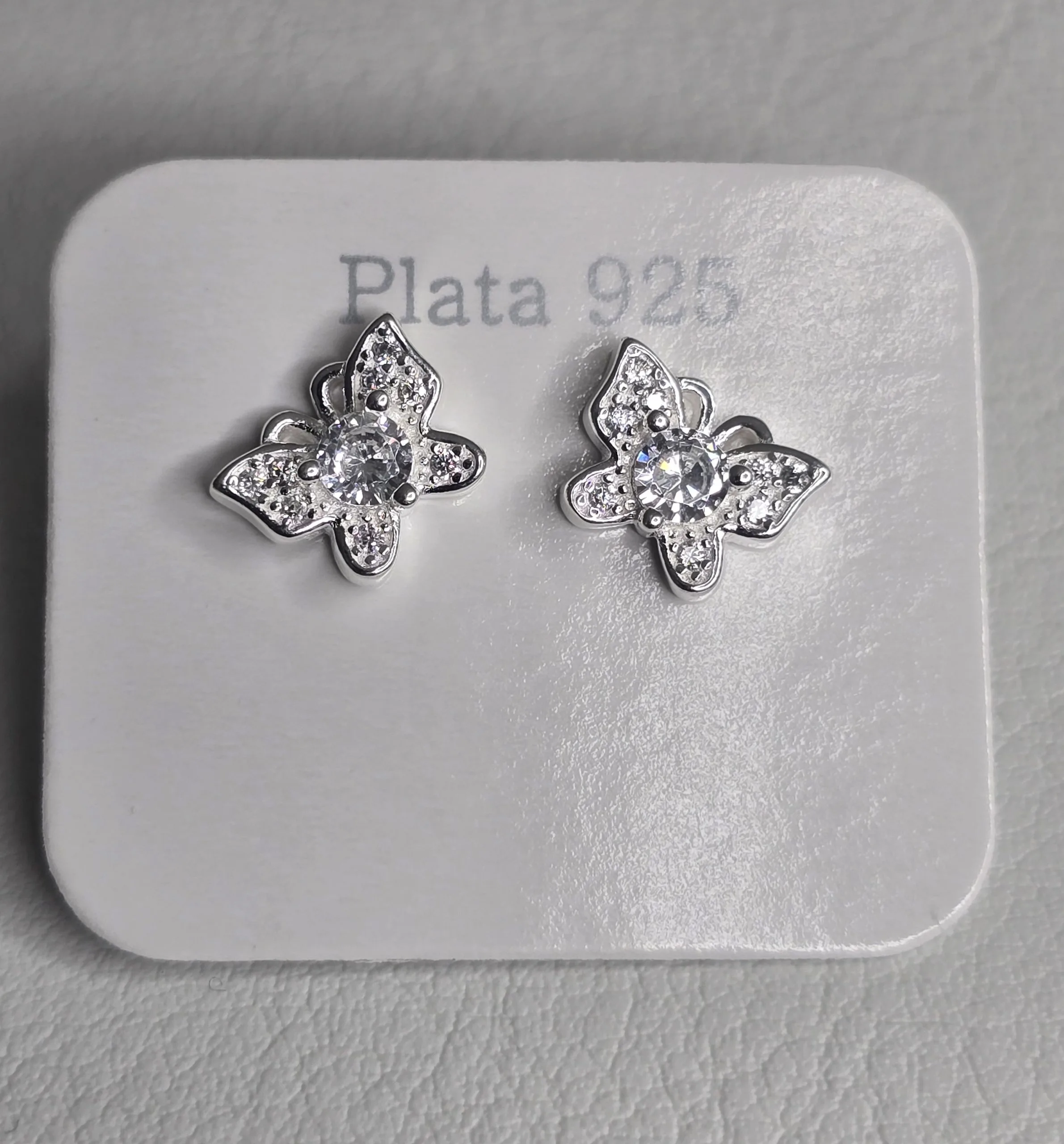Aros pasantes de mariposa y punto luz