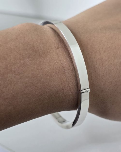 Esclava lisa de plata con traba de seguridad