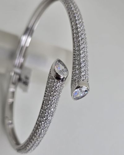 Esclava doble con piedras rodinada gota cubic