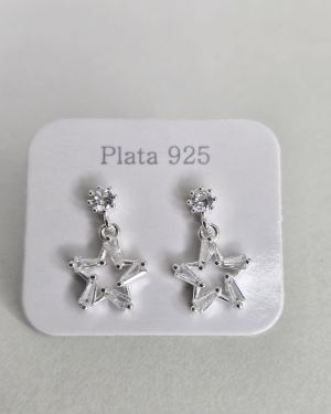 Aros pasantes estrella de plata con  punto luz