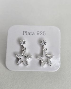 Aros pasantes estrella de plata con  punto luz