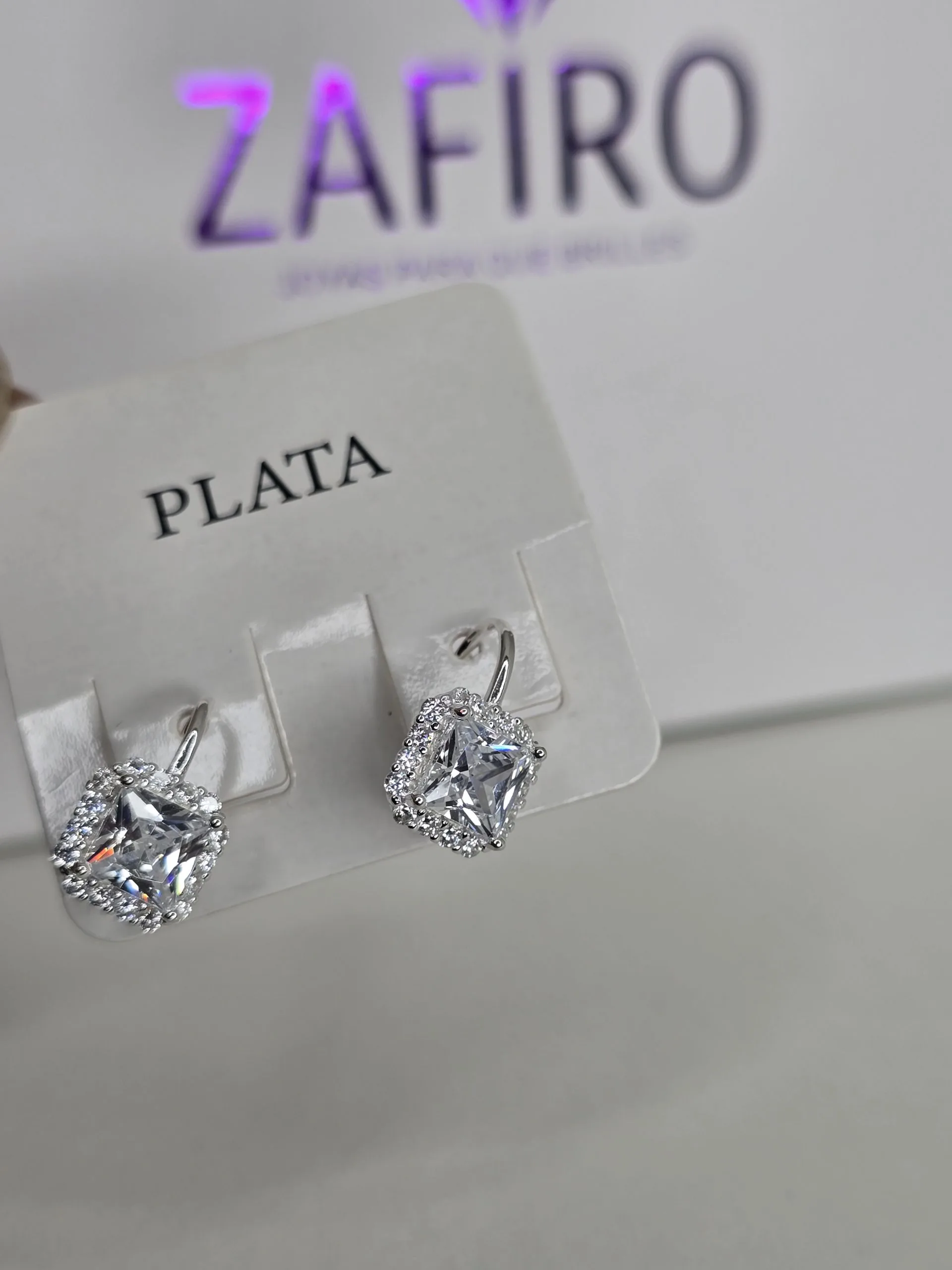 Aros brisura cuadrados en Plata 925