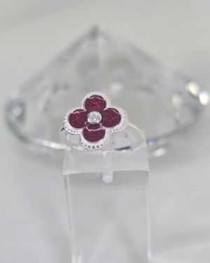 Anillo flor con cubic rojo de plata
