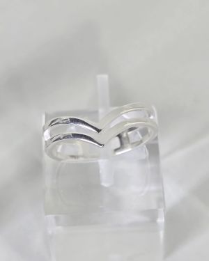 Anillo en V plata lisa doble