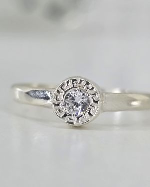 Anillo con cubic plata