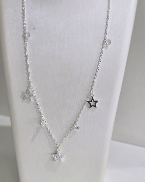 Choker estrellas caladas punto de luz, gargantilla con dijes