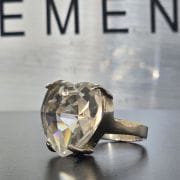 Anillo swarovsky 18mm transparente de corazón