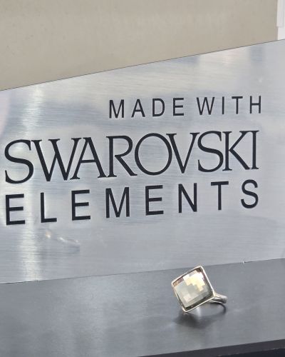 Anillo chest de cristal swarovsky