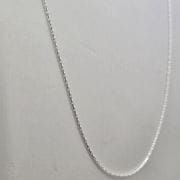 Cadenas finitas de plata, largos 40 y 45 cm