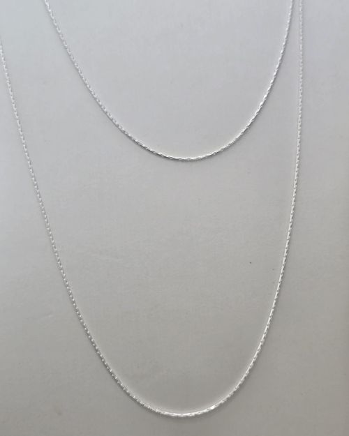 Cadenas finitas de plata, largos 40 y 45 cm