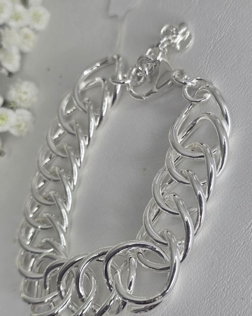 Importante pulsera de plata italiana eslabones encadenados
