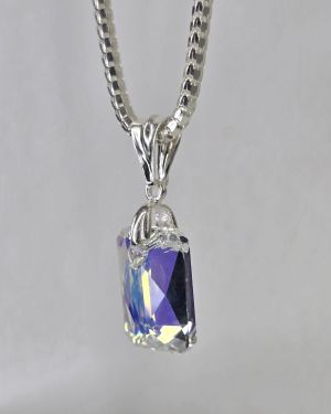 Dije cristal cuadrado aurora boreal swarovski