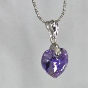 Dije de corazón lila 14 mm swarovski