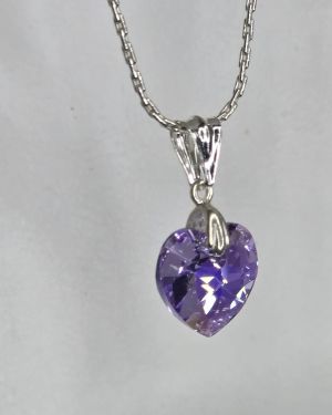 Dije de corazón lila 14 mm swarovski
