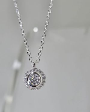 Gargantilla punto de luz