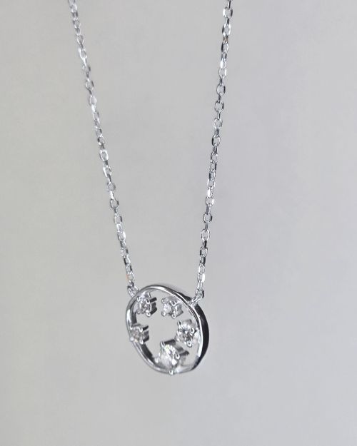 Gargantilla punto de luz circular cubic