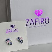 Zarcillos de flor azules esmaltados plata