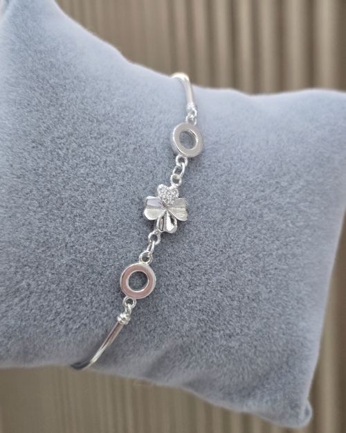 Pulsera de treboles plata