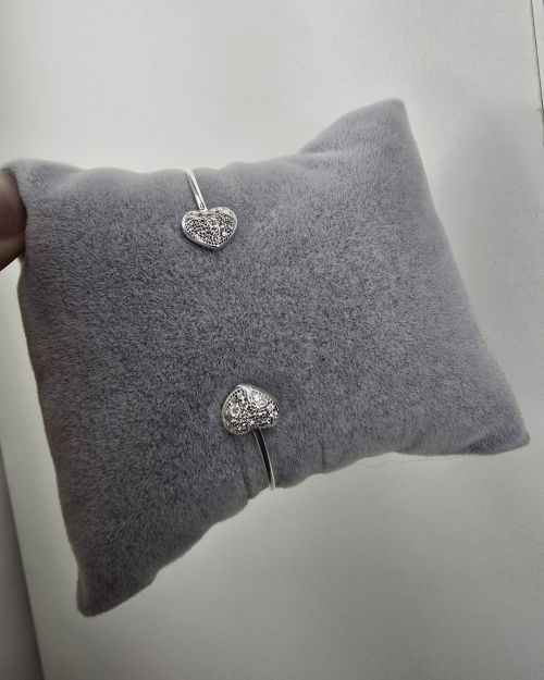 Esclava abierta de corazones pave