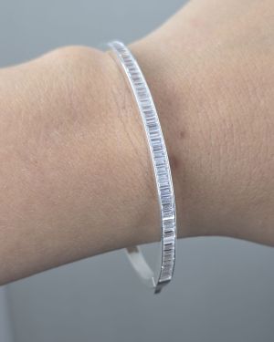 Esclava con cubics rigida