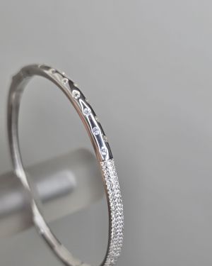 Pulsera esclava de puntos de luz pave Plata 925