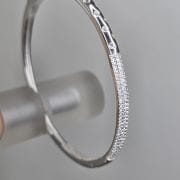 Pulsera esclava de puntos de luz pave Plata 925