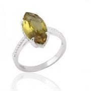 Anillo oval con cubic maiz de Plata925